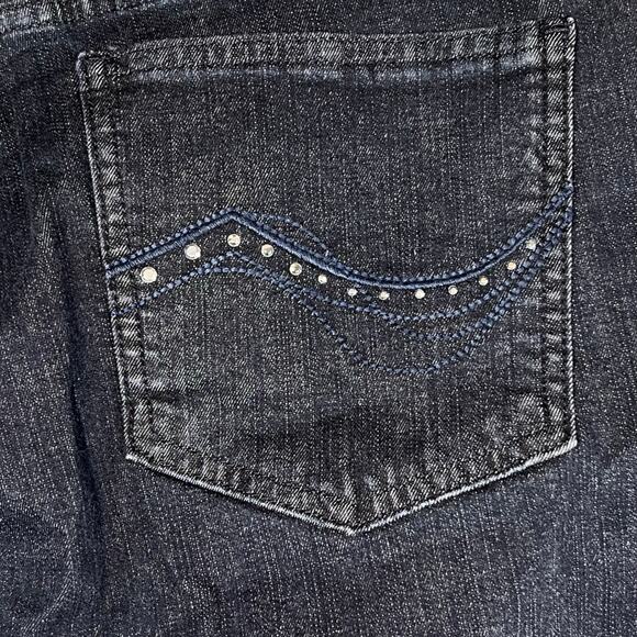 Lee Bootcut jeans NWT size 16 petite pocket detail stylish and comfy - Picture 7 of 10